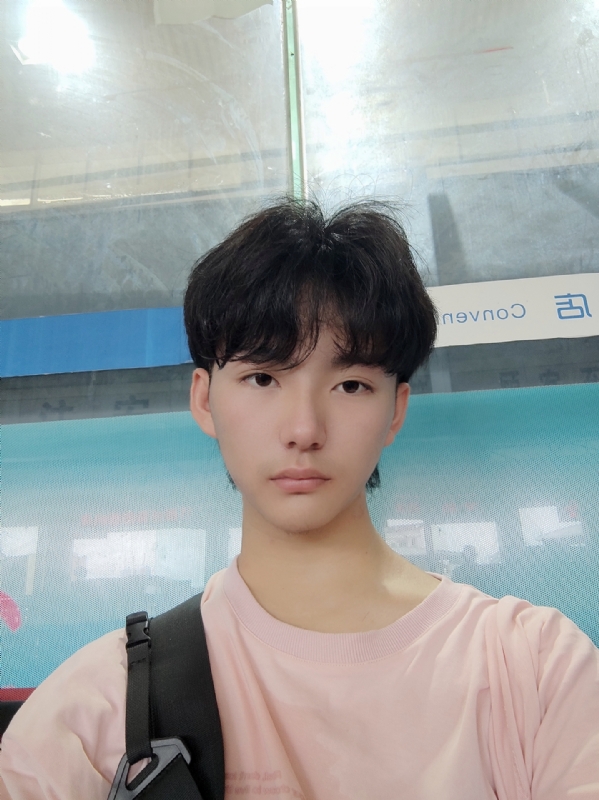 钱嘉豪的第二张照片--射洪闪婚服务中心
